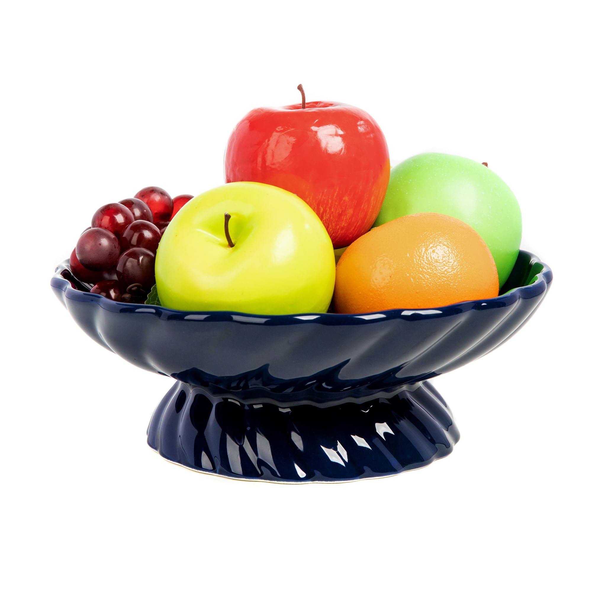 A bowl of fruit with distinct, separable subjects